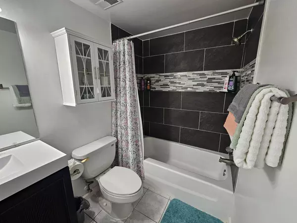 Coliving in Feather Sound - Clearwater-St. Petersburg, Tampa
