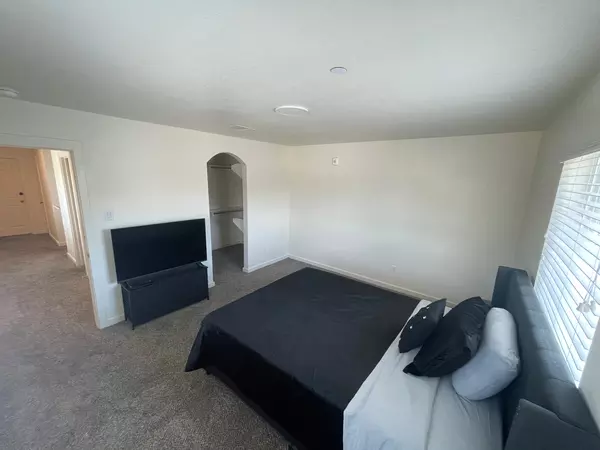Coliving in Cypress TX - Nw Houston, Houston