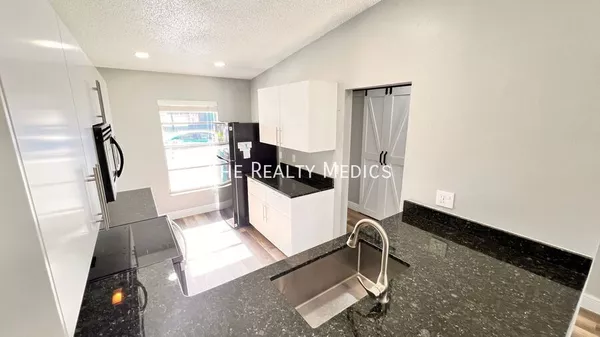 3 bedrooms apartment for rent in Azalea Park - East Orlando, Orlando
