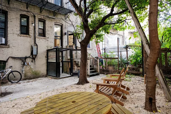 Coliving in Ridgewood - Queens, New York