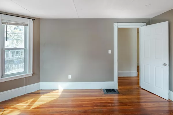 Coliving in Davis Square - Somerville, Boston