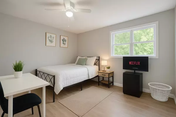 Coliving in Cedar Hills - Westside, Jacksonville
