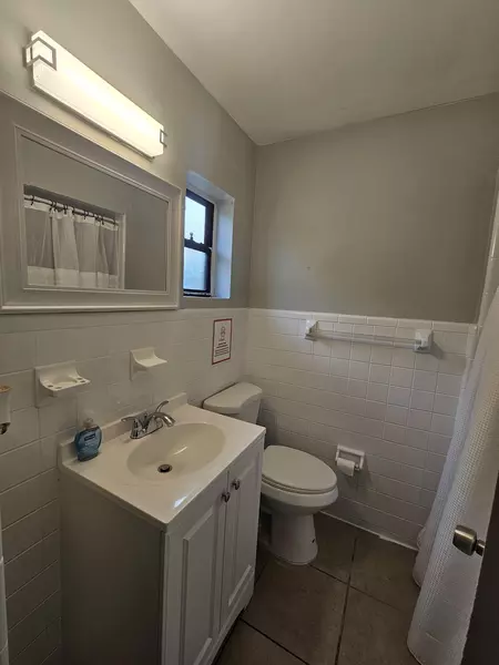 Coliving in Holden Heights - Central Orlando, Orlando