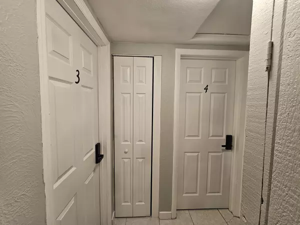 Coliving in Holden Heights - Central Orlando, Orlando