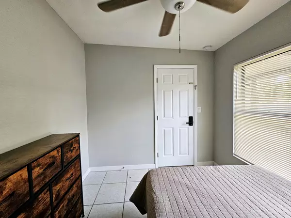 Coliving in Holden Heights - Central Orlando, Orlando