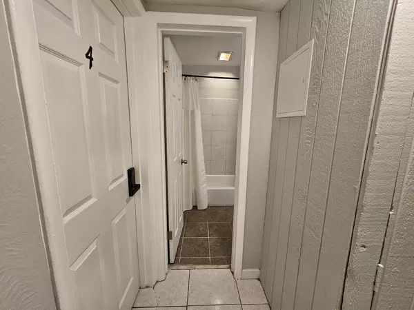Coliving in Holden Heights - Central Orlando, Orlando