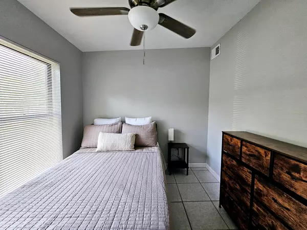 Coliving in Holden Heights - Central Orlando, Orlando