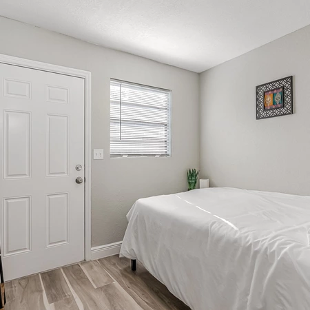 Coliving in Sulphur Springs - North Tampa, Tampa