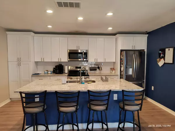 Coliving in Uptown Central - North SATX, San Antonio