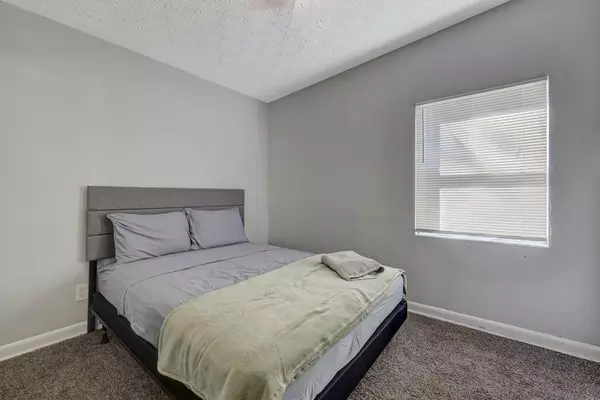 Coliving in Lake Forest - Northside, Jacksonville