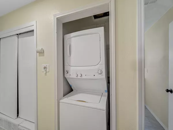 Coliving in North Richland Hills - Forth Worth, Dallas