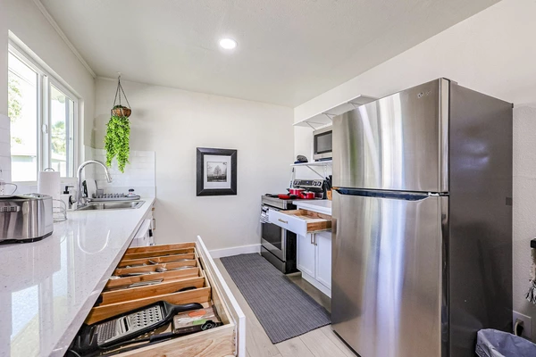 Coliving in Glendale - NW Valley, Phoenix