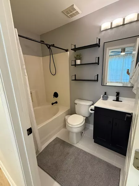 Coliving in Derita / Statesville - North Charlotte, Charlotte