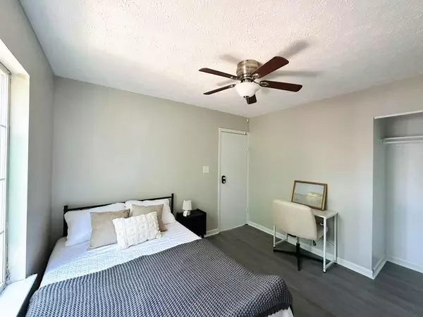 Coliving in Gorman - Outer Triangle, Raleigh