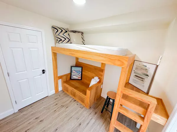 Coliving in Kenwood - Clearwater-St. Petersburg, Tampa
