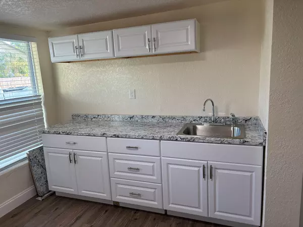 Coliving in Kenwood - Clearwater-St. Petersburg, Tampa