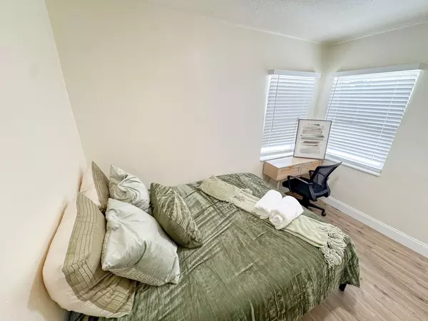 Coliving in Kenwood - Clearwater-St. Petersburg, Tampa