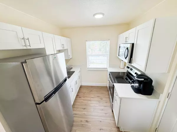 Coliving in Kenwood - Clearwater-St. Petersburg, Tampa