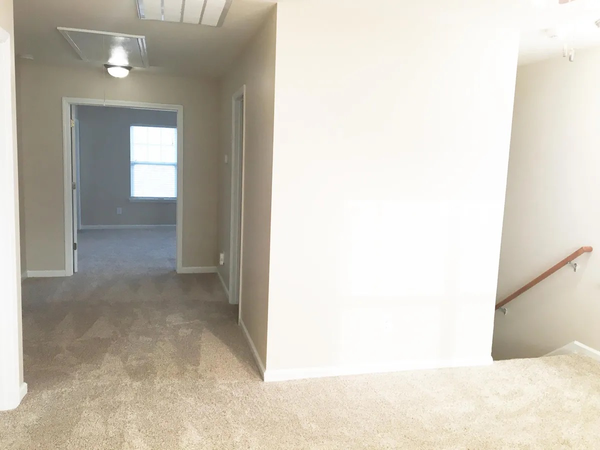 Coliving in University City South - North Charlotte, Charlotte