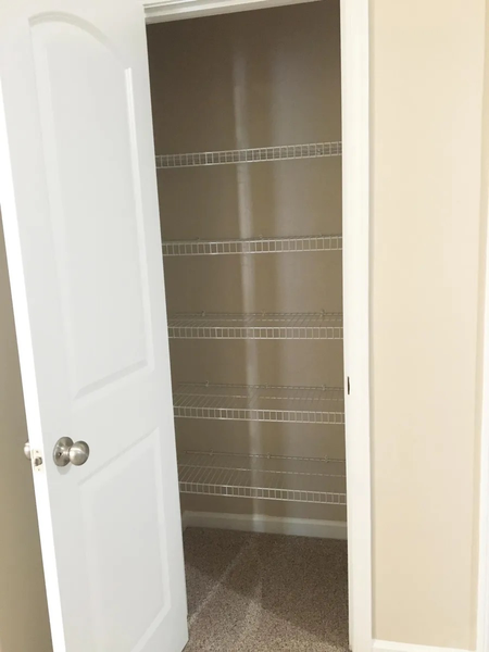 Coliving in University City South - North Charlotte, Charlotte