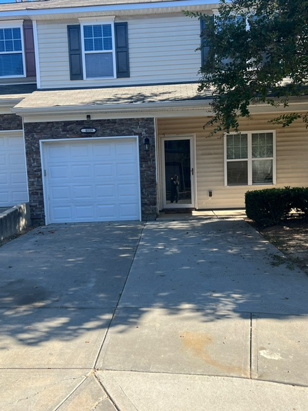 Coliving in University City South - North Charlotte, Charlotte