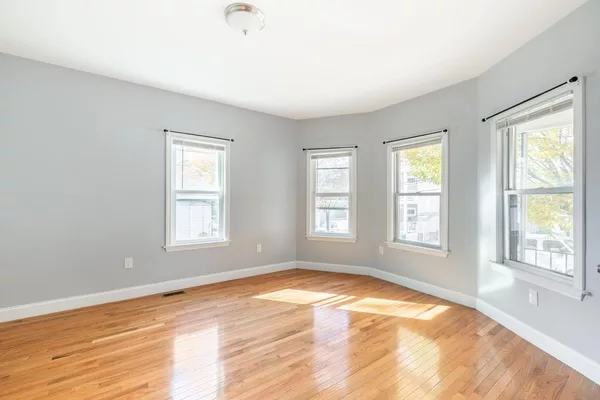 Coliving in Winter Hill - Somerville, Boston