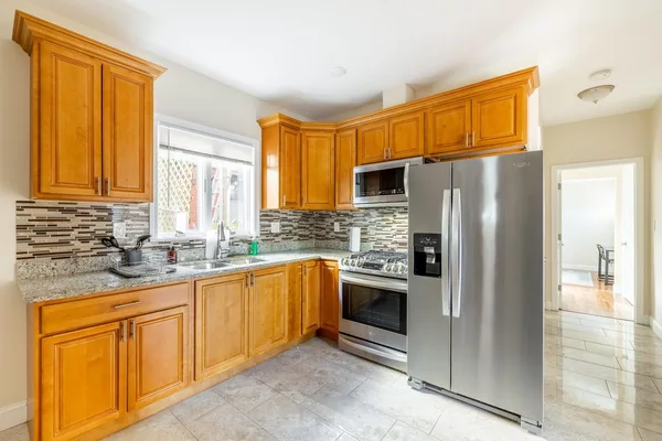 Coliving in Winter Hill - Somerville, Boston