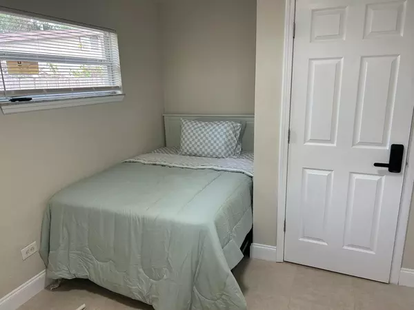 Coliving in Melbourne - Outer Orlando, Orlando