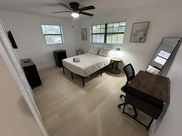 Coliving in Daytona Beach - Outer Orlando, Orlando