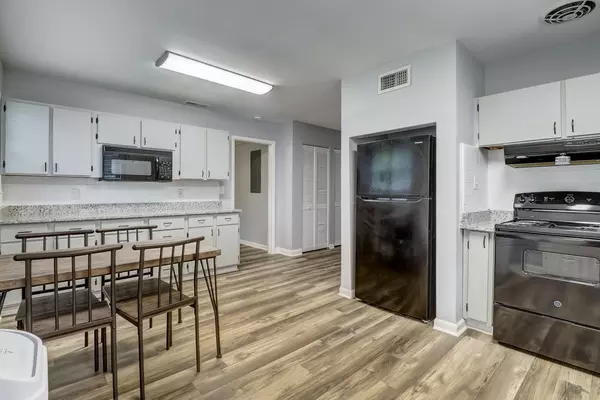Coliving in Normandy - Westside, Jacksonville
