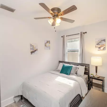 Coliving in Sulphur Springs - North Tampa, Tampa