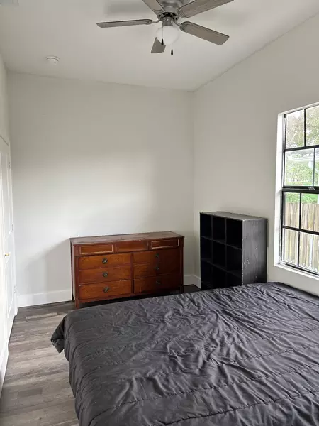 Coliving in Ybor City - Central Tampa, Tampa
