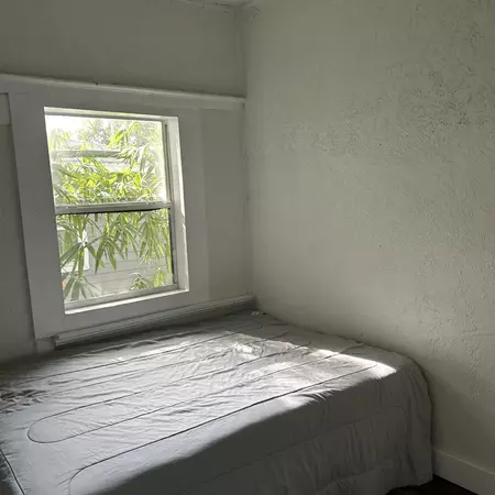 Coliving in Ybor City - Central Tampa, Tampa