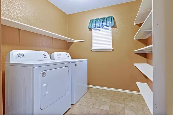5 bedrooms apartment for rent in Kyle - South Austin, Austin