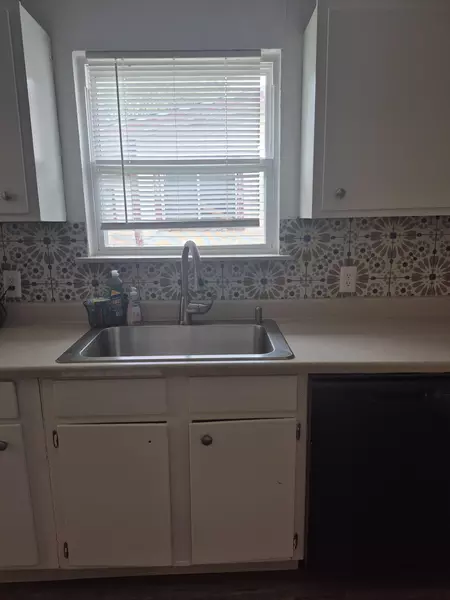 Coliving in Coliseum Willow Park - East SATX, San Antonio