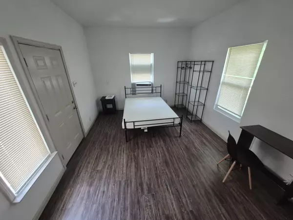 Coliving in Coliseum Willow Park - East SATX, San Antonio