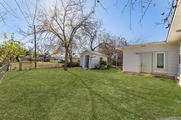 Coliving in Coliseum Willow Park - East SATX, San Antonio