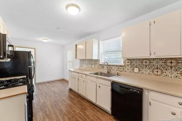 Coliving in Coliseum Willow Park - East SATX, San Antonio