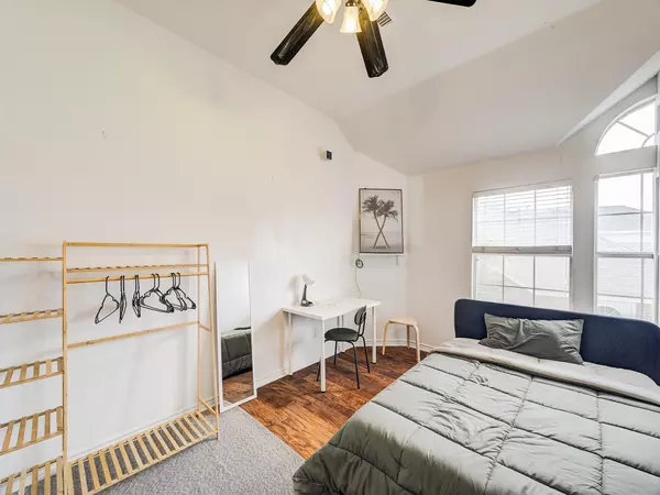 Coliving in DeSoto - Sw Dallas, Dallas