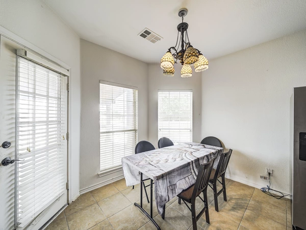 Coliving in DeSoto - Sw Dallas, Dallas