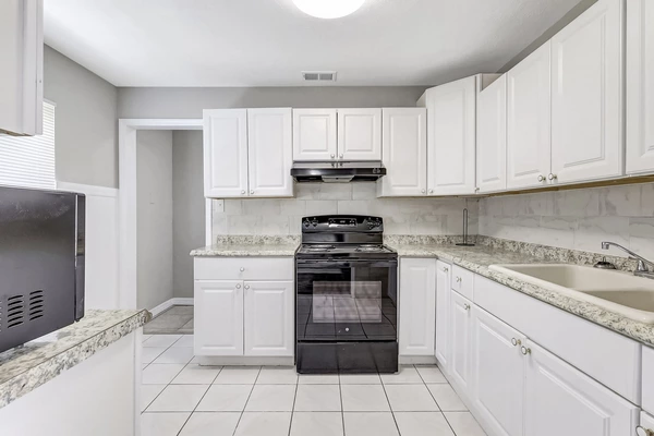 Coliving in Kenwood - Clearwater-St. Petersburg, Tampa