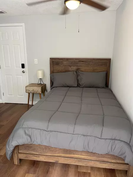 Coliving in Lake Forest - Northside, Jacksonville