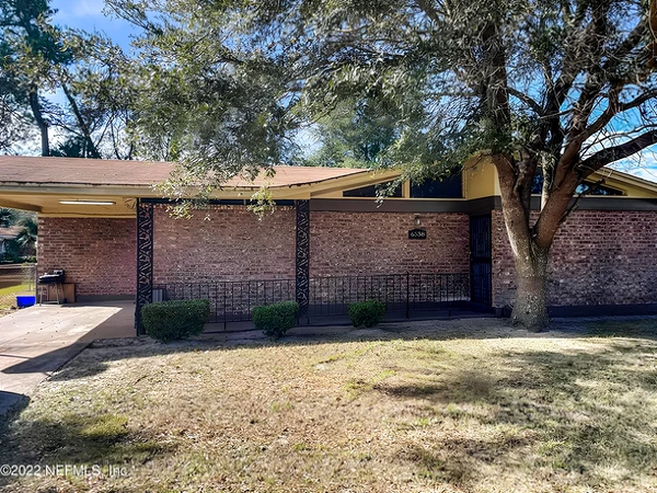 Coliving in Lake Forest - Northside, Jacksonville
