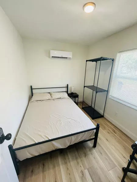 Coliving in Clearwater - Clearwater-St. Petersburg, Tampa
