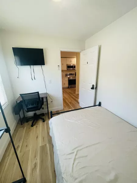 Coliving in Clearwater - Clearwater-St. Petersburg, Tampa