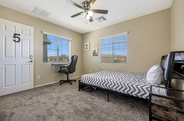 Coliving in Gilbert - SE Valley, Phoenix