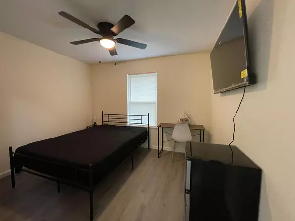 Coliving in West Arlington - Arlington, Dallas