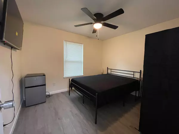 Coliving in West Arlington - Arlington, Dallas