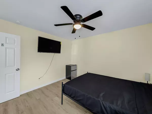 Coliving in West Arlington - Arlington, Dallas
