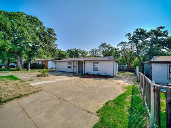 Coliving in West Arlington - Arlington, Dallas